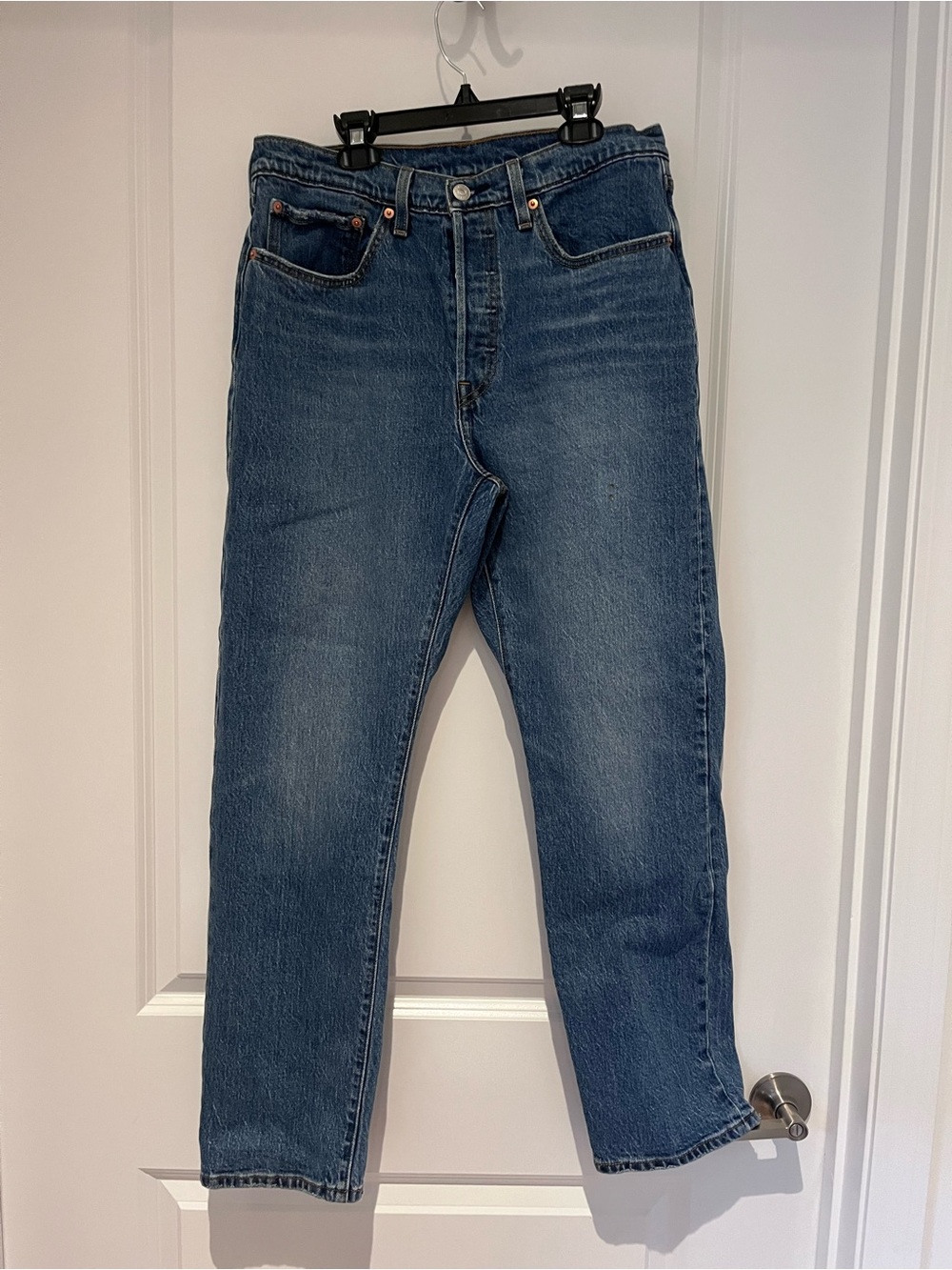 Women's Levi’s 501 Straight-Leg Button Fly Jeans in Medium Blue Wash